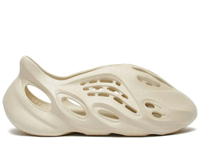 Adidas Yeezy Foam RNNR Sand
