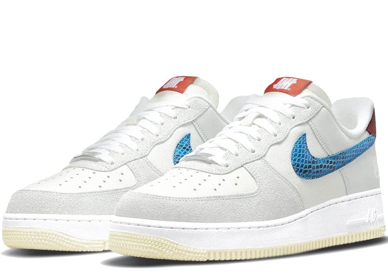Nike Air Force 1 Low SP Undefeated 5 On It Dunk vs. AF1